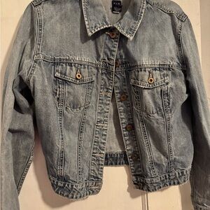 GAP Classic Blue Denim jean jacket